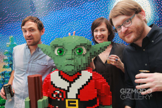 Illustration for article titled Lego Santa Yoda Gallery